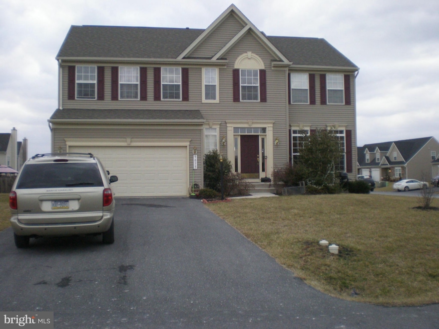 9075 Lindale Ave, Greencastle, PA 17225 - photo 1
