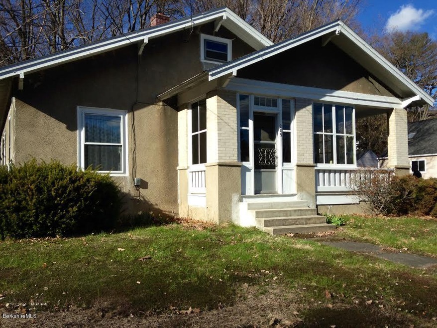 209 Oak St, Great Barrington, MA 01230 - photo 1