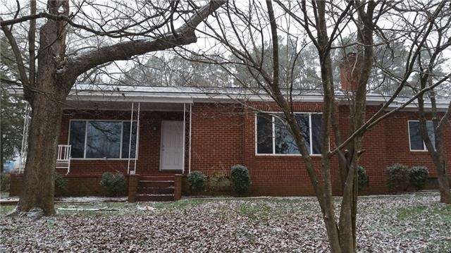2060 Shelton Ave, Statesville, NC 28677 - photo 1
