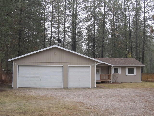 160 W Trappers Loop, Chewelah, WA 99109 - photo 1