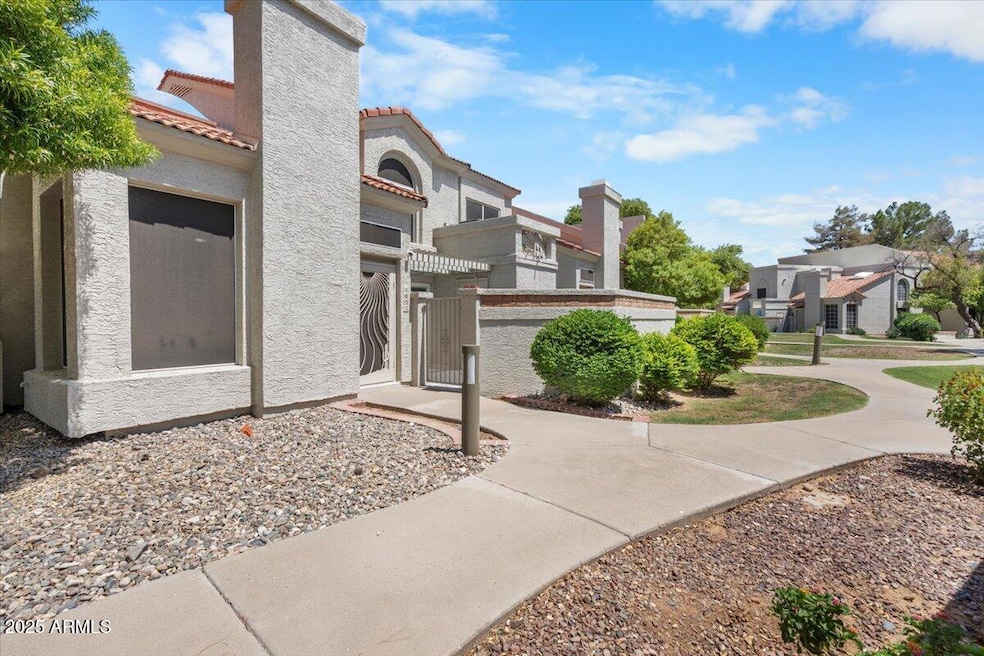 1717 E Union Hills Dr unit 1053, Phoenix, AZ 85024 - photo 1