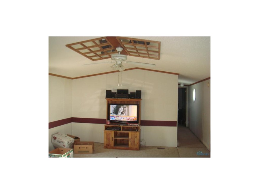 715 E East N, West Unity, OH 43570 - photo 1