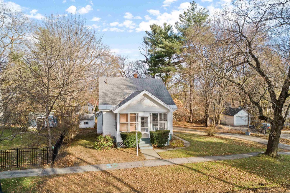 129 Broadway, Concord, NH 03301 - photo 1