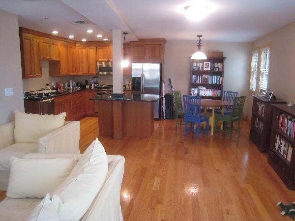 23 Henchman St unit 3, Boston, MA 02113 - photo 1