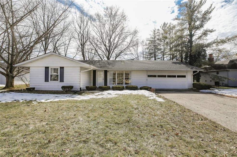 1215 E Adams Dr, Franklin, IN 46131 - photo 1