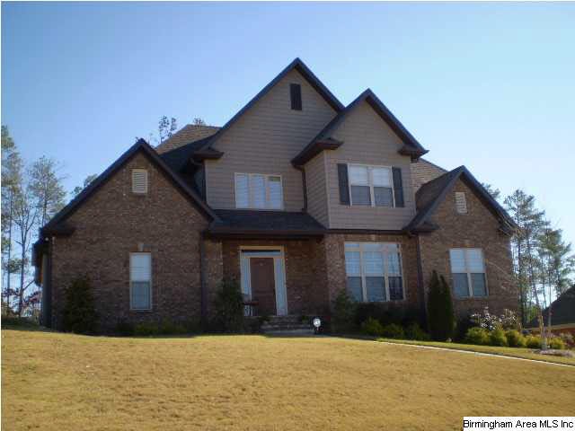BRICK 1/2 STORY HOME WITH 2 BEDROOMS AND 2 1/2 BAT