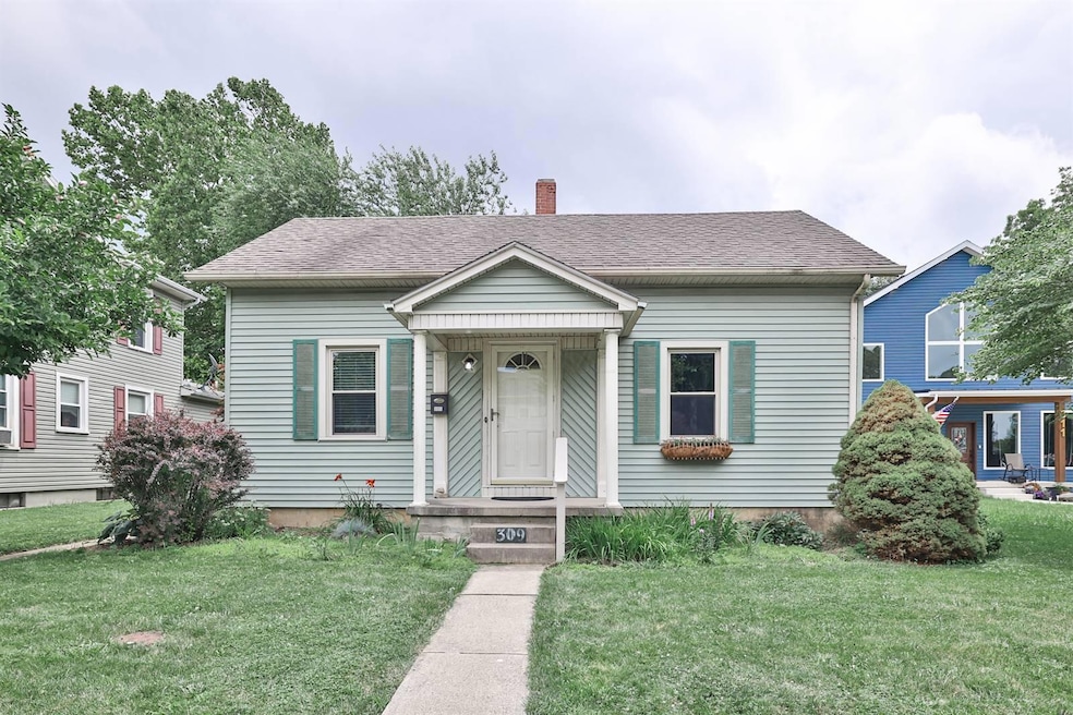 001-Exterior-Main