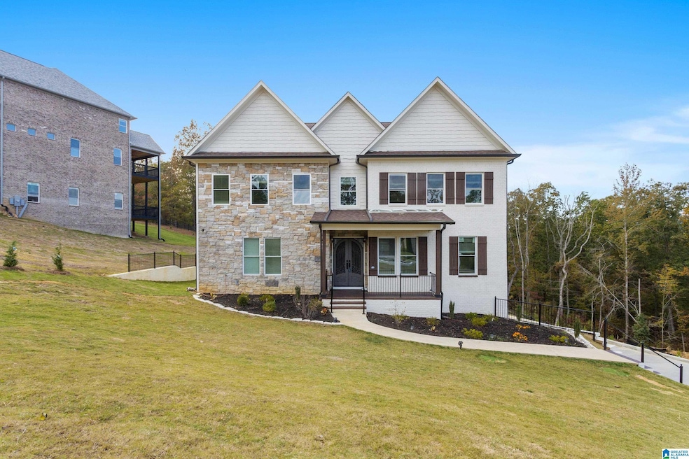 For Sale $679,900 • Co-Listing Agent