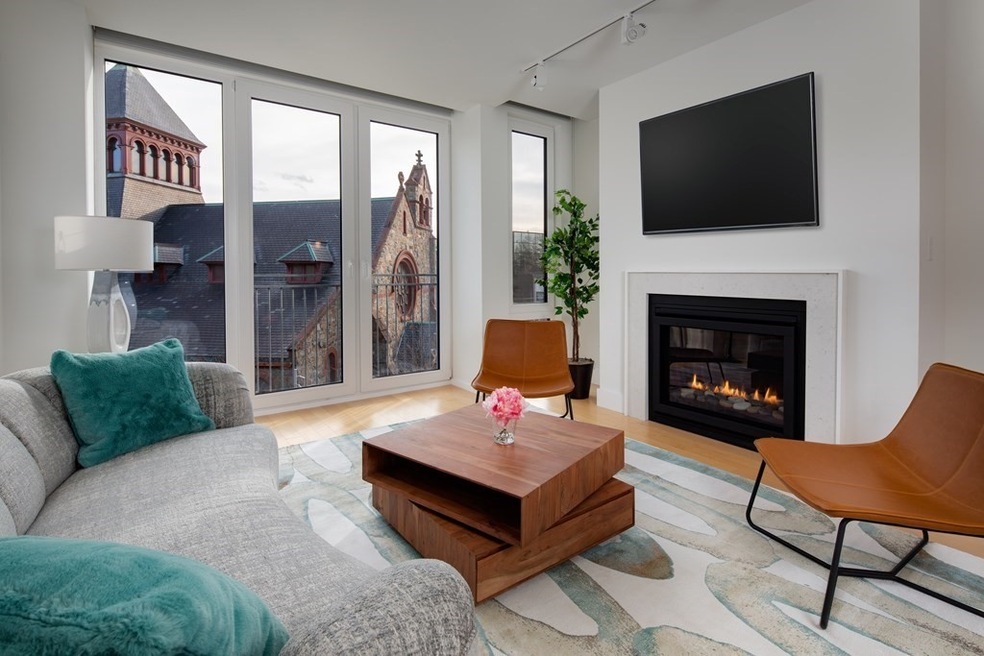 7 Beech St unit 412, Cambridge, MA 02140 - photo 1