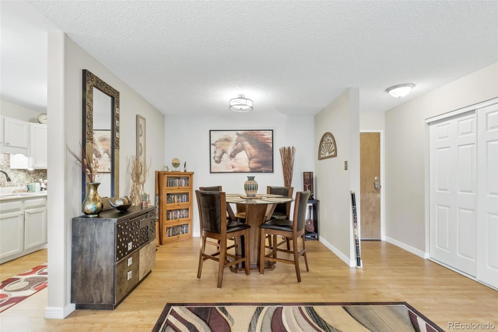 3164 S Wheeling Way unit 306, Aurora, CO 80014 - photo 1