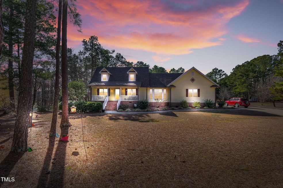 For Sale $562,000 • Co-Listing Agent