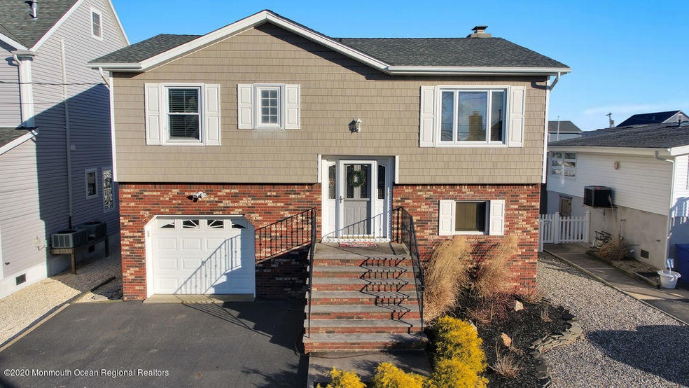 21 Pilot Rd, Toms River, NJ 08753 - photo 1