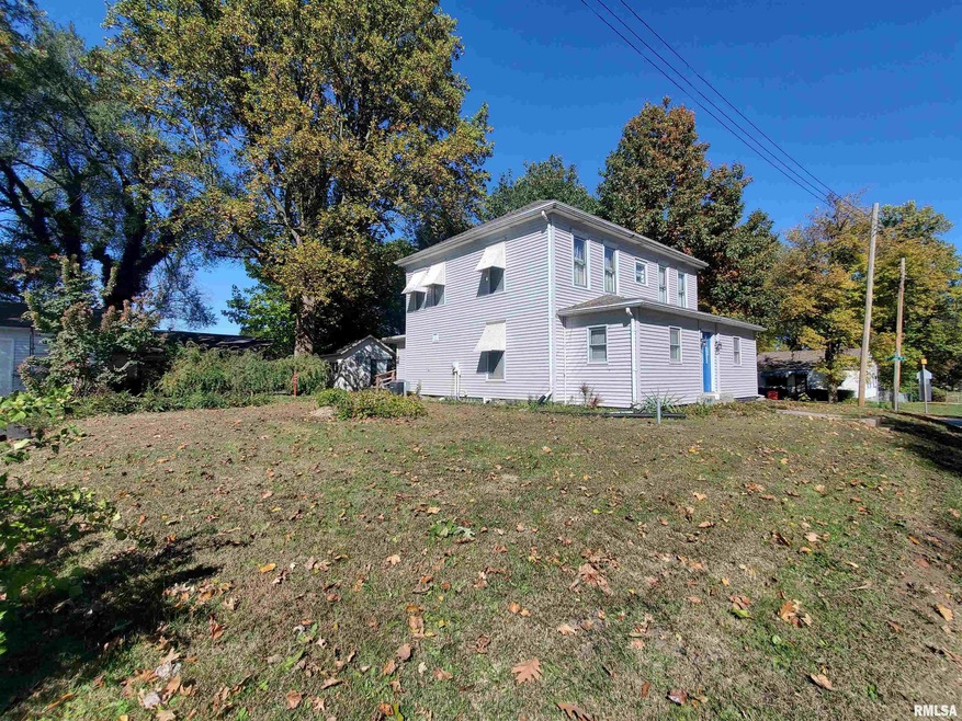 601 S Main St, Virginia, IL 62691 - photo 1