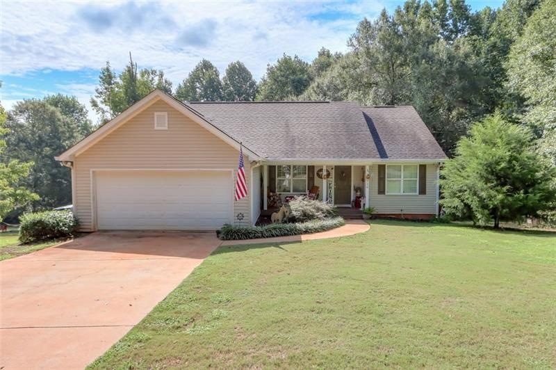 770 Borders Rd, Commerce, GA 30530 - photo 1