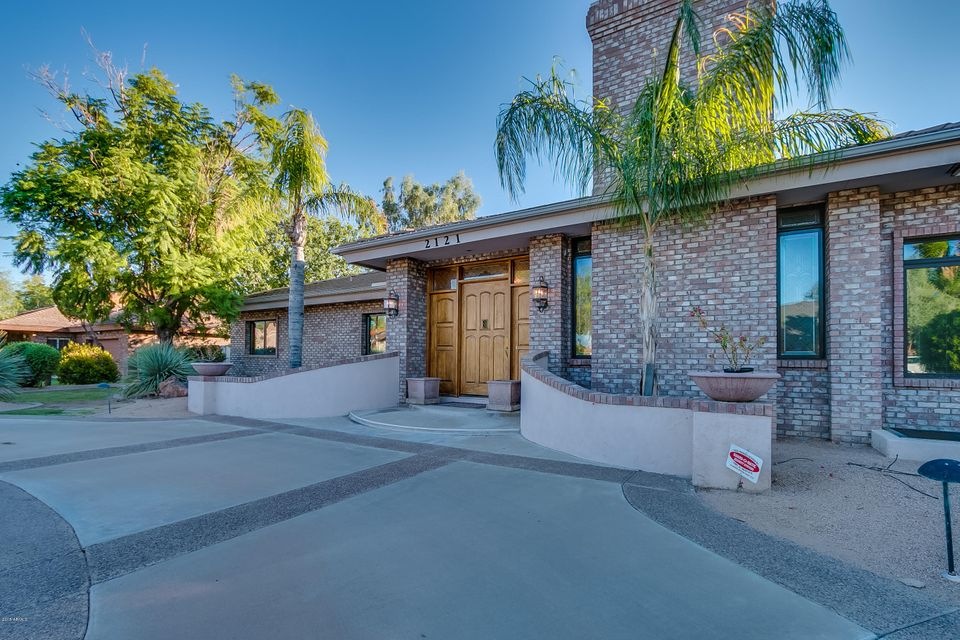 2121 E La Vieve Ln, Tempe, AZ 85284 - photo 1