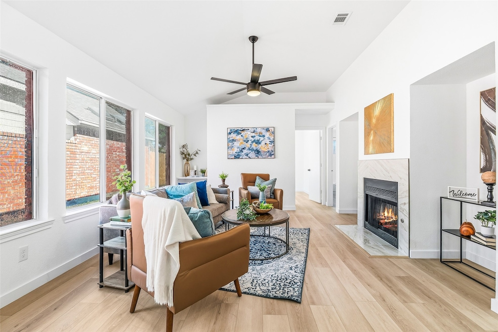 3062 Rustlewind Ln, Grand Prairie, TX 75052 - photo 1