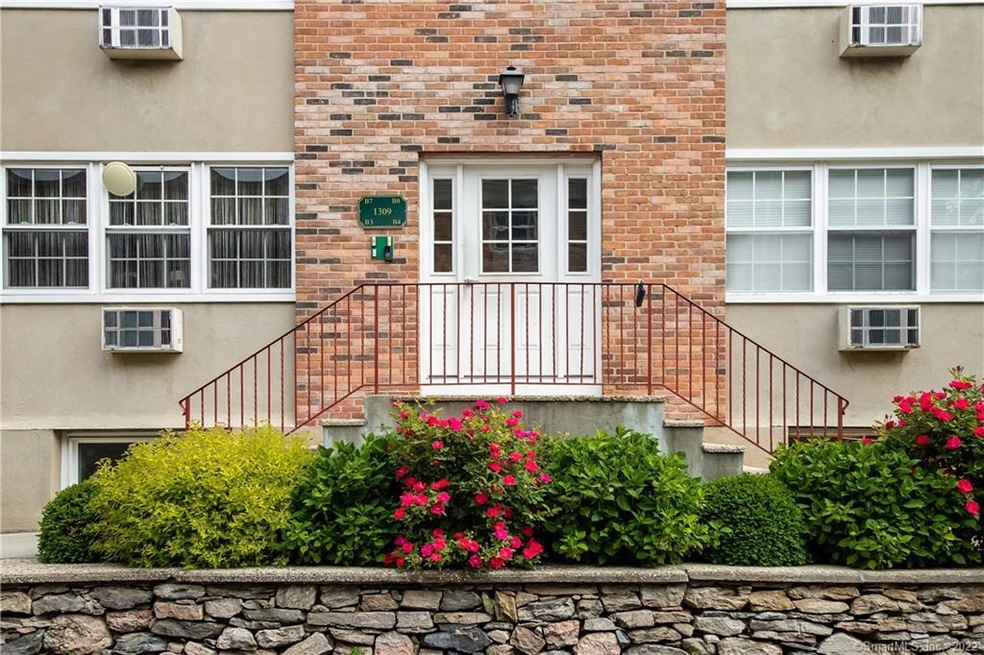 1309 Hope St unit B3, Stamford, CT 06907 - photo 1