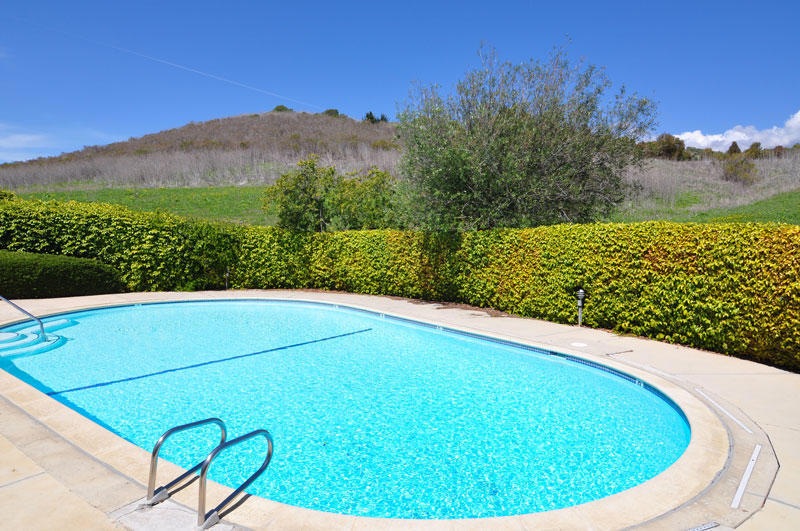 Pool and mountain views