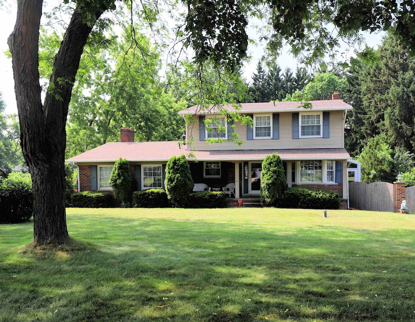 4061 Sheraton Dr, Flint, MI 48532 - photo 1