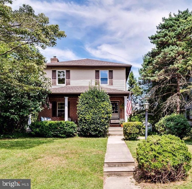 29 Ridley Ave, Aldan, PA 19018 - photo 1