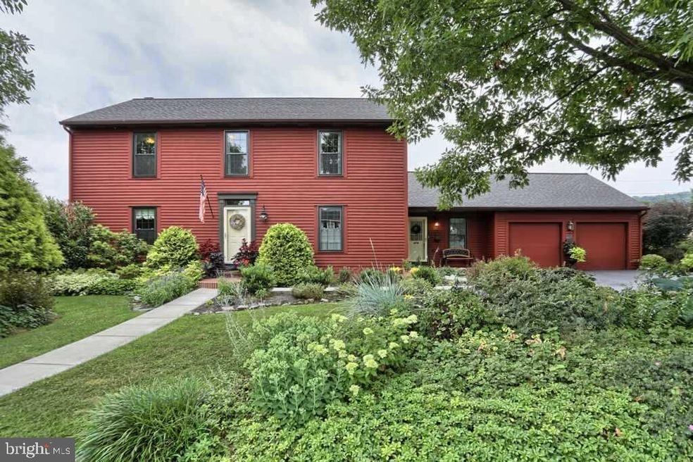 310 Highland Rd, Hershey, PA 17033 - photo 1