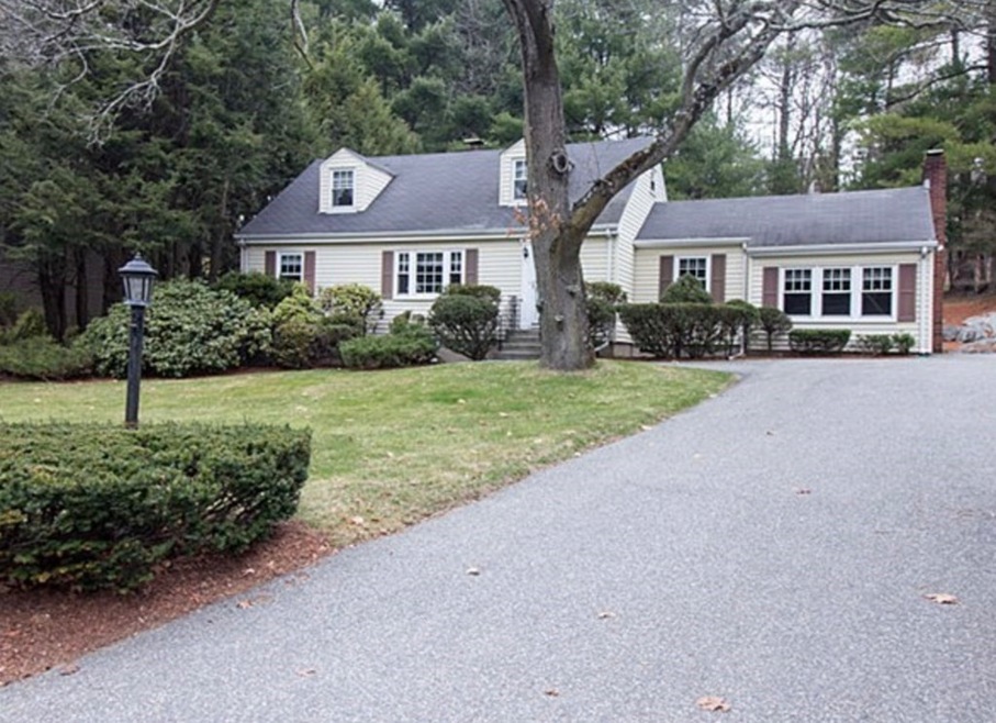 527 Bedford St, Lexington, MA 02420 - photo 1