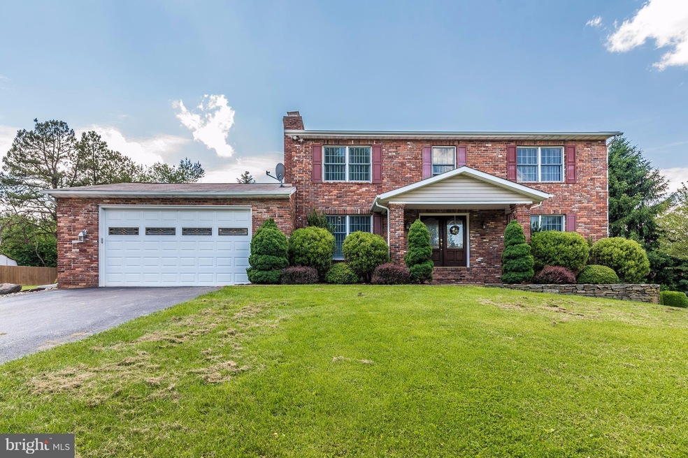 6594 Streamwood Ct, Sykesville, MD 21784 - photo 1