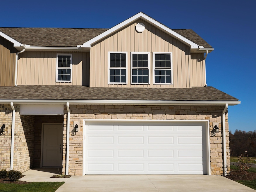 137 Willow Oak Dr, Bridgeport, WV 26330 - photo 1