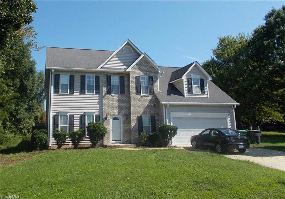 3631 Single Leaf Ct, High Point, NC 27265 - photo 1