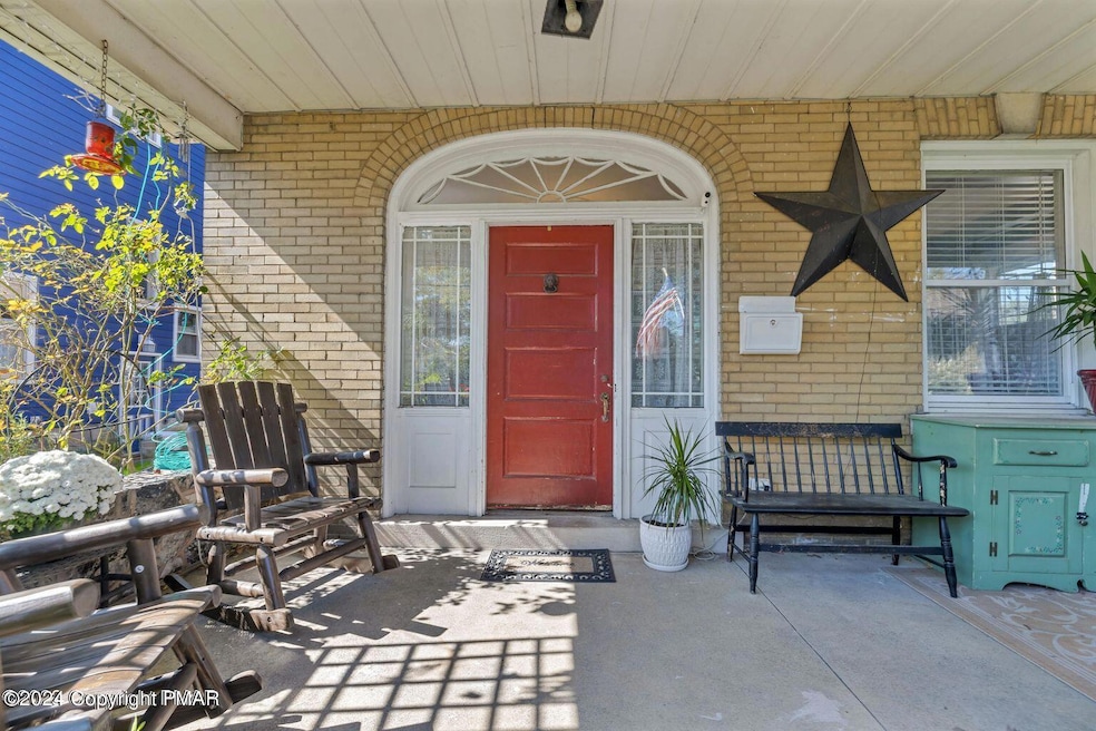 Sold $375,000 • Co-Listing Agent