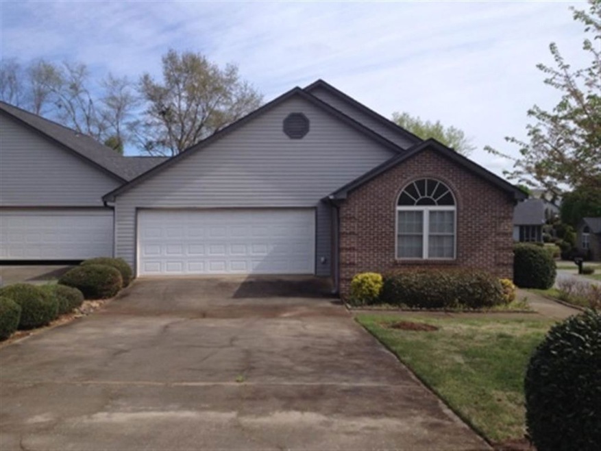 1326 Cobbs Glen Dr, Anderson, SC 29621 - photo 1