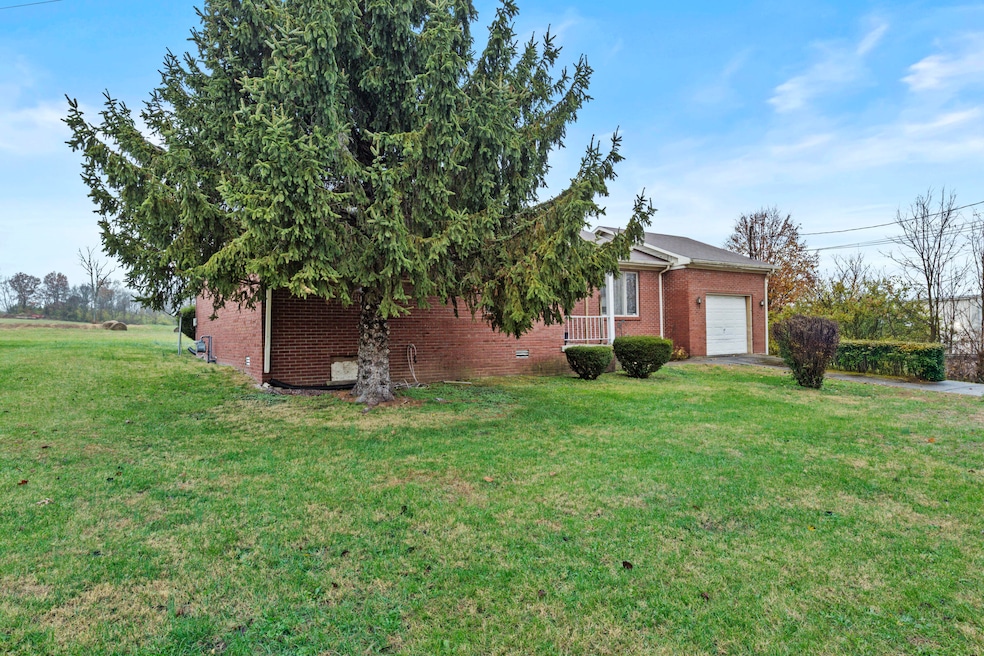 41 7th St, Winchester, KY 40391 - photo 1
