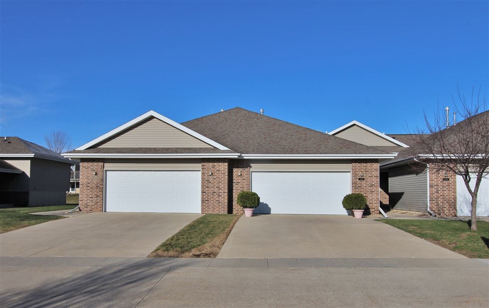 1416 Aspen Dr unit 1416, Waterloo, IA 50701 - photo 1