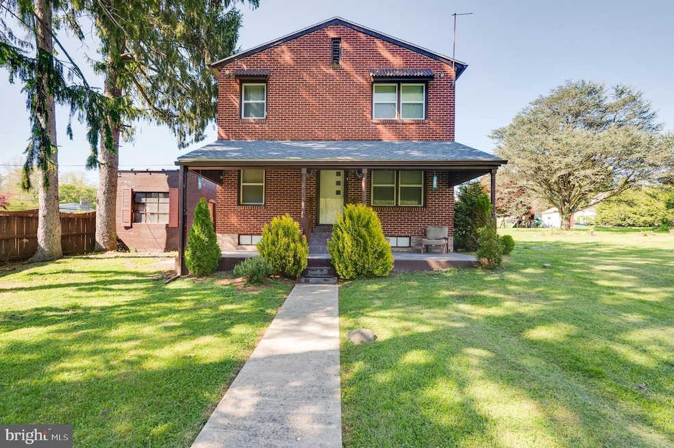 2355 River Rd, Reading, PA 19605 - photo 1