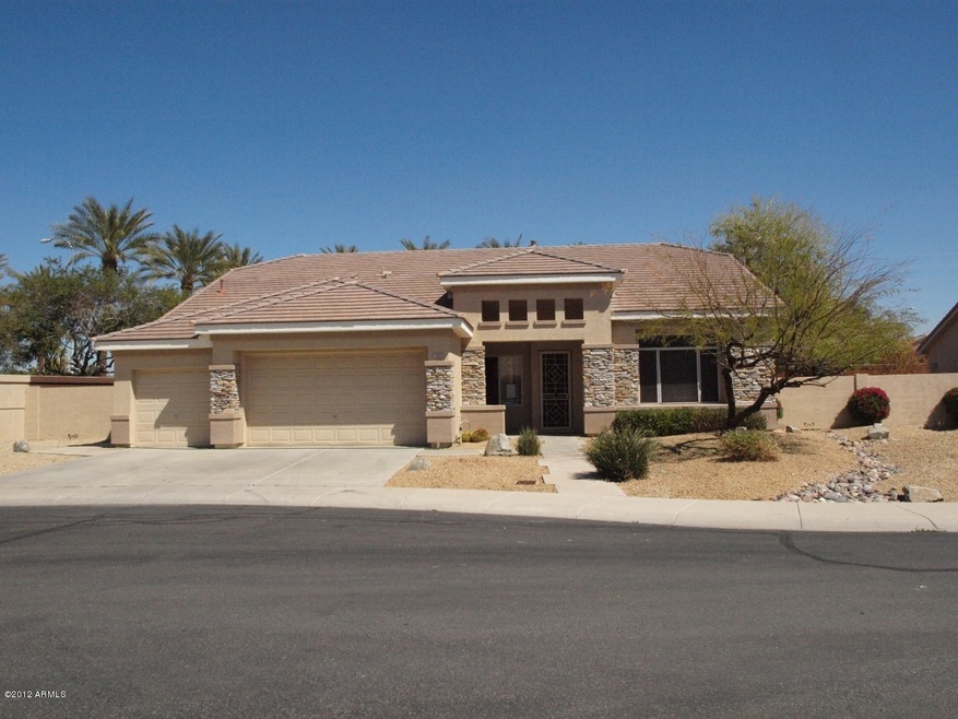 781 N Soho Place, Chandler, AZ 85225 - photo 1