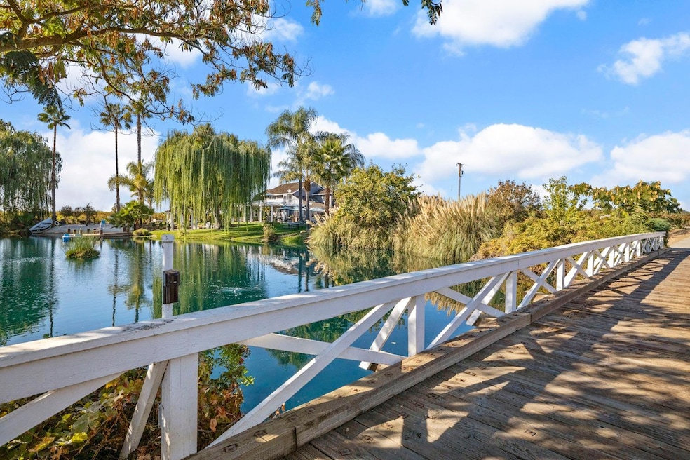 1077 E Peltier Rd, Acampo, CA 95220 - photo 1