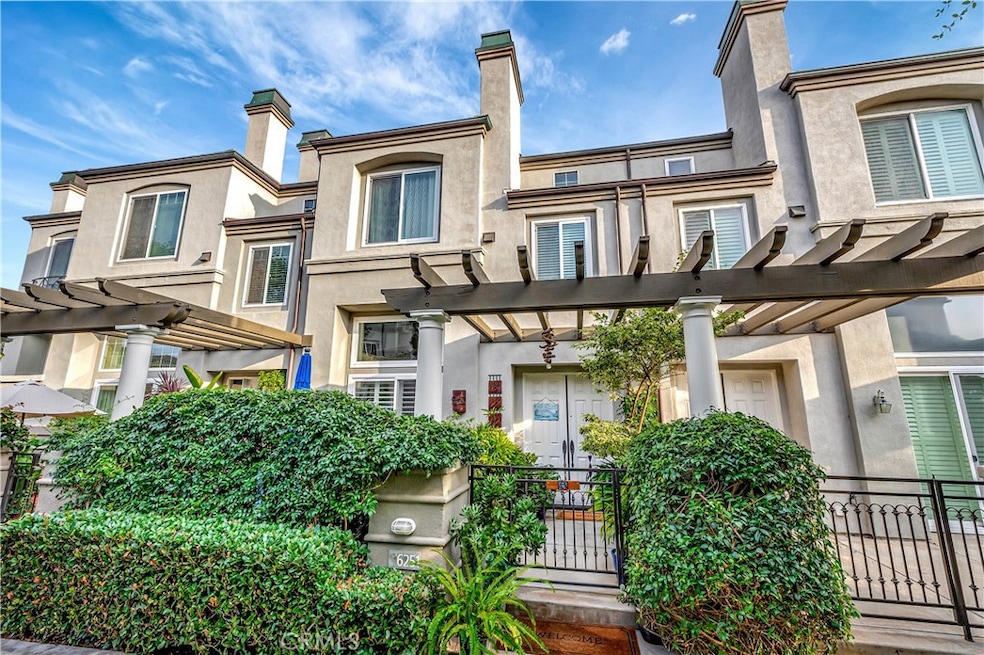 6251 Surfpoint Cir, Huntington Beach, CA 92648 - photo 1