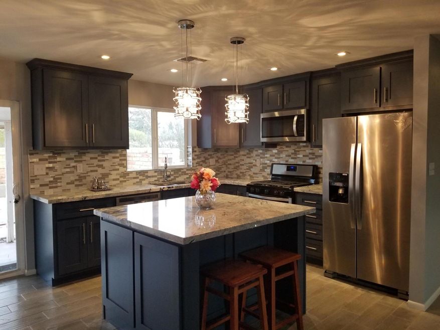 3100 9th kitchen island
