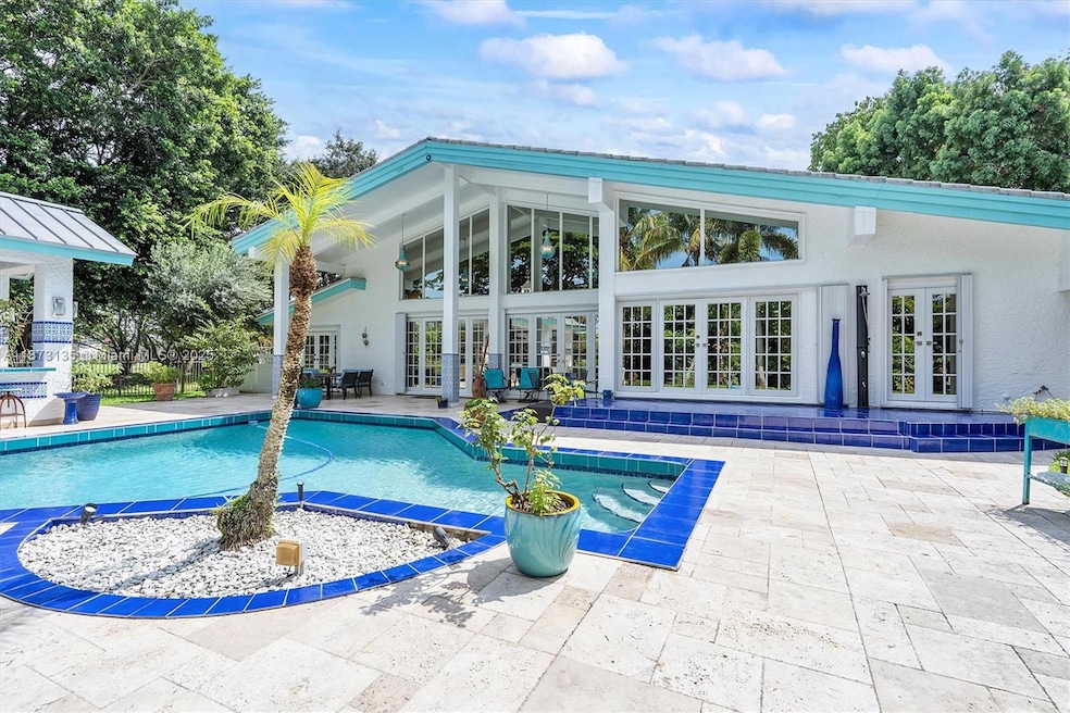 783 W Coco Plum Cir, Plantation, FL 33324 - photo 1