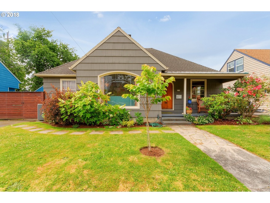 218 N Baldwin St, Portland, OR 97217 - photo 1