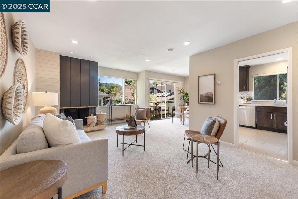 2601 College Ave unit 301, Berkeley, CA 94704 - photo 1