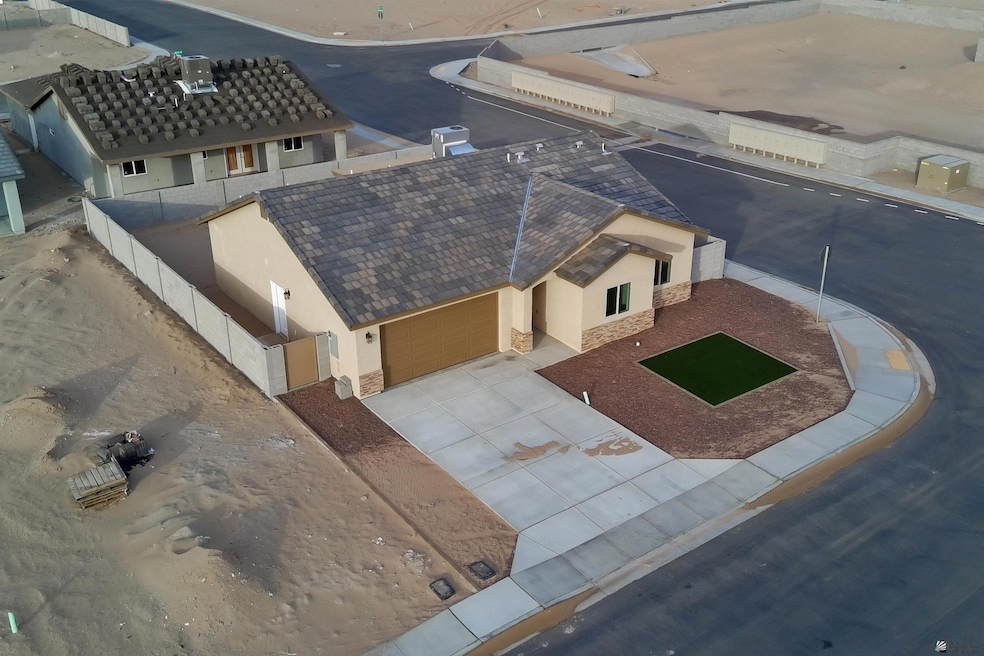 10688 E 45th St, Yuma, AZ 85367 - photo 1
