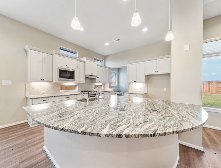 21206 Belle Glos Ct, Tomball, TX 77377 - photo 1