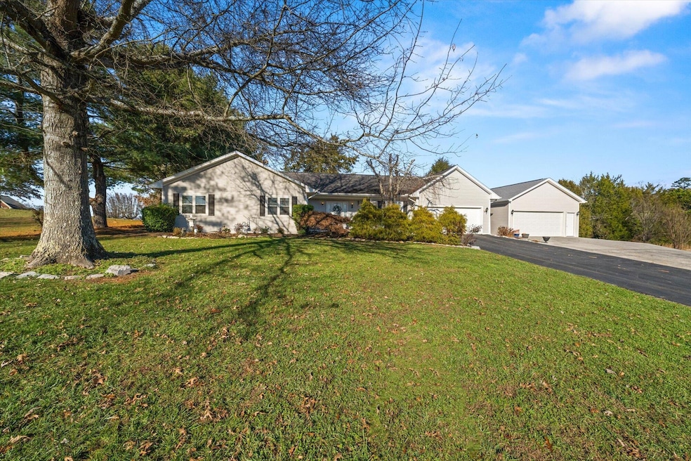 Sold $434,900 • Co-Listing Agent