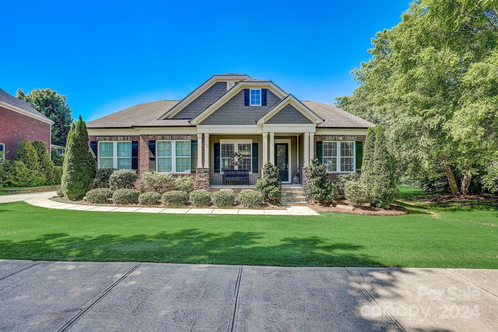 Welcoming to 3706 Halcyon Dr!