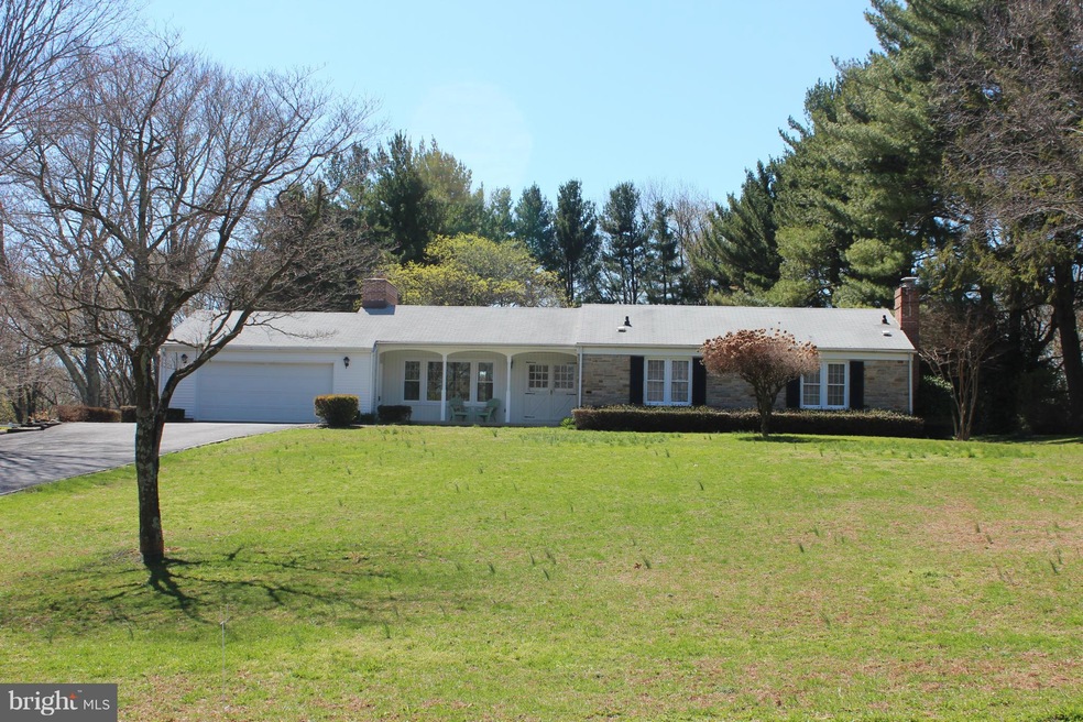 13608 Devonfield Dr, Baldwin, MD 21013 - photo 1