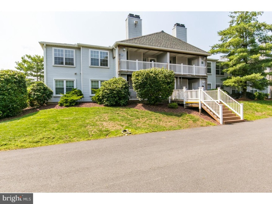 1503 Waters Edge Dr unit 1503, Newark, DE 19702 - photo 1