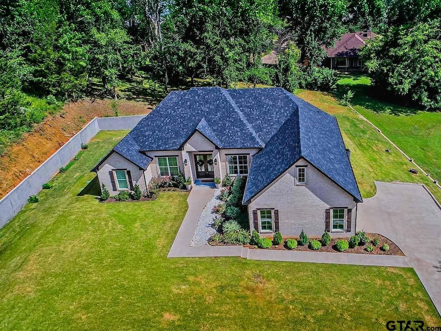 For Sale $490,000 • Co-Listing Agent