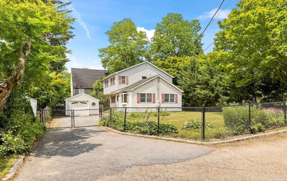 91 Conrad Place, Sea Cliff, NY 11579 - photo 1