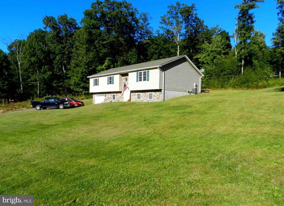 1105 Mckeehan Rd, New Bloomfield, PA 17068 - photo 1